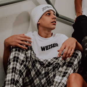 Meet your Posher, Vítor